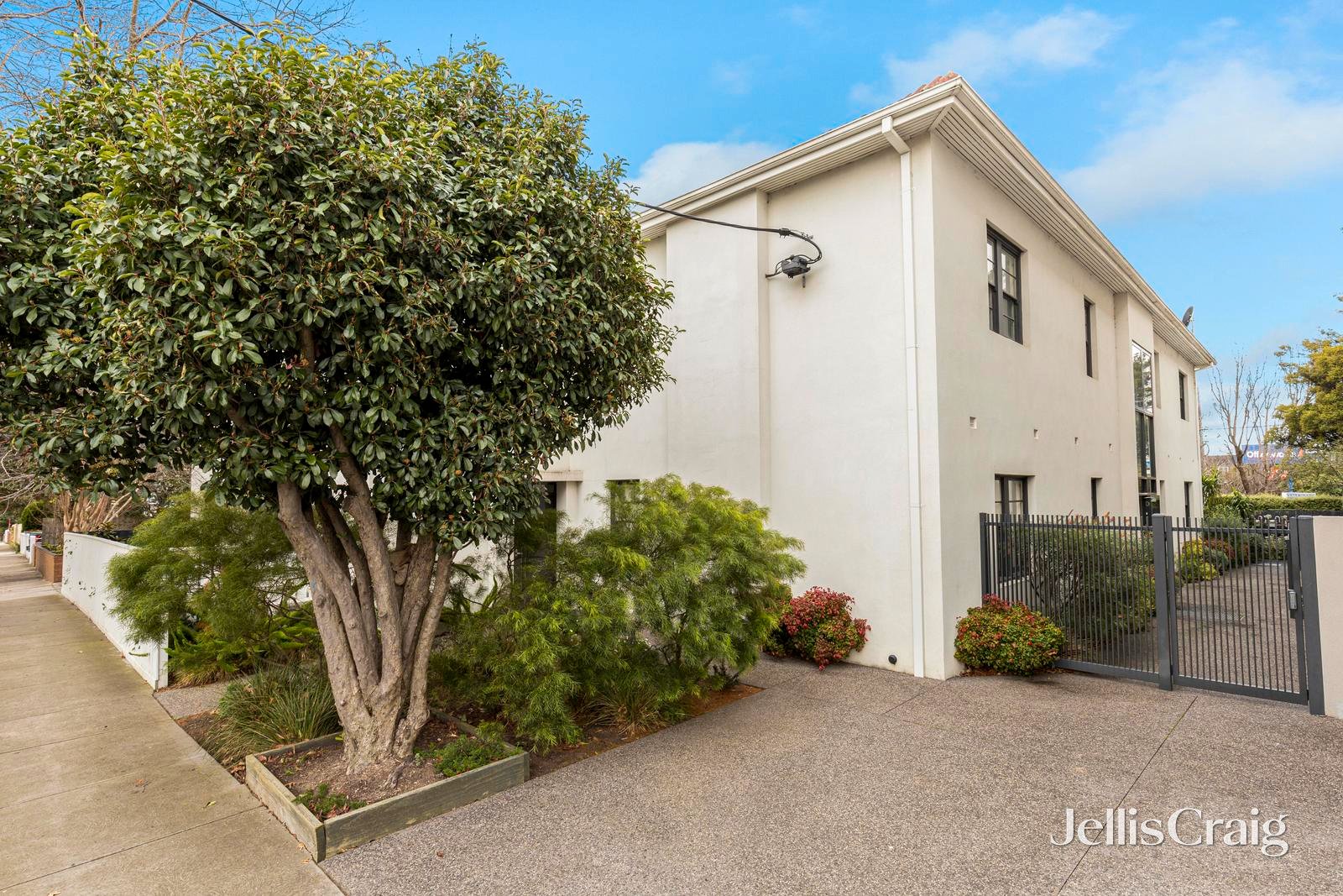 9/761 High Street, Kew East image 1