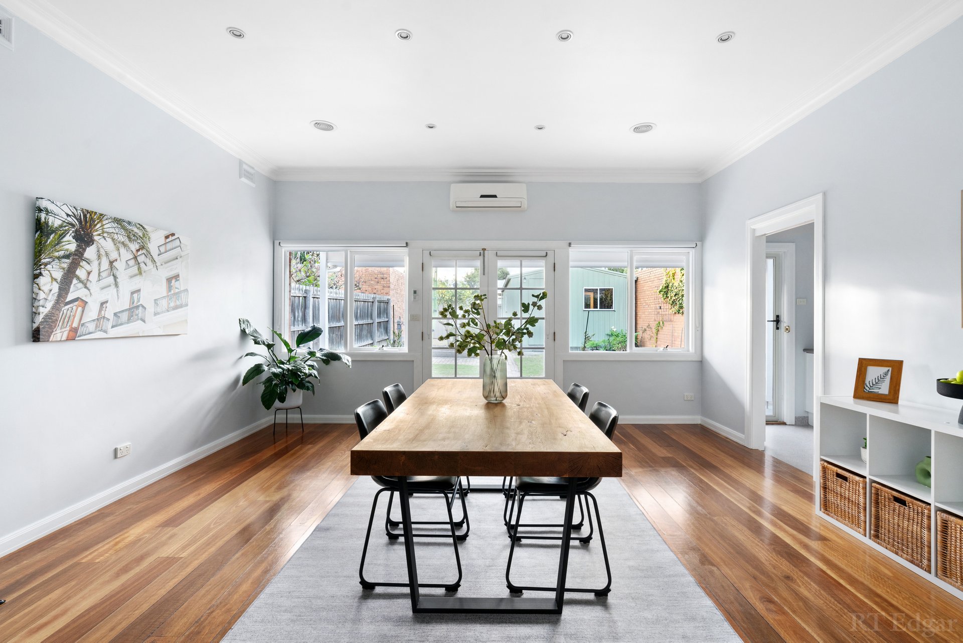 Property Gallery Thumbnail 3