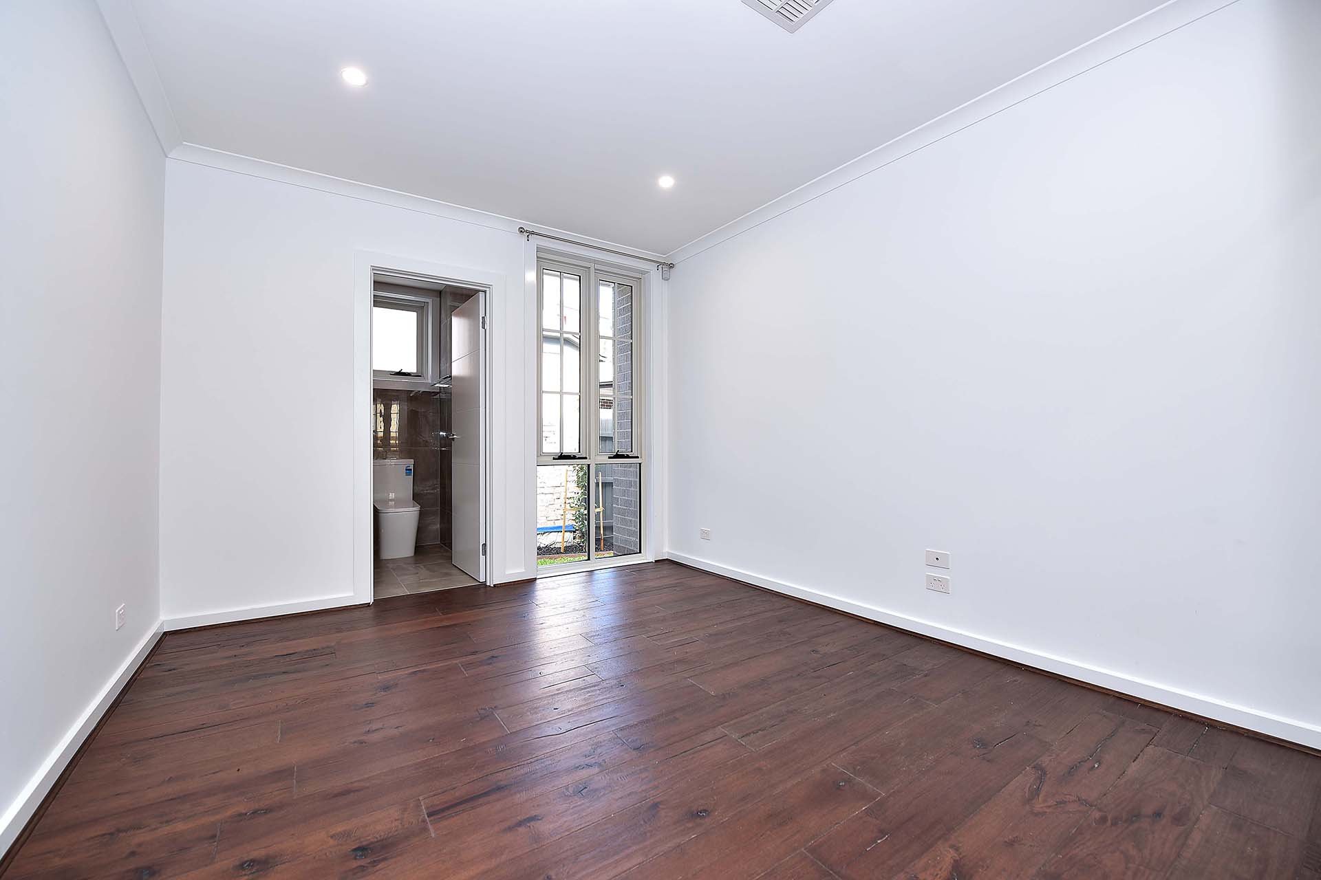 97B Windella Crescent, Glen&nbsp;Waverley image 5