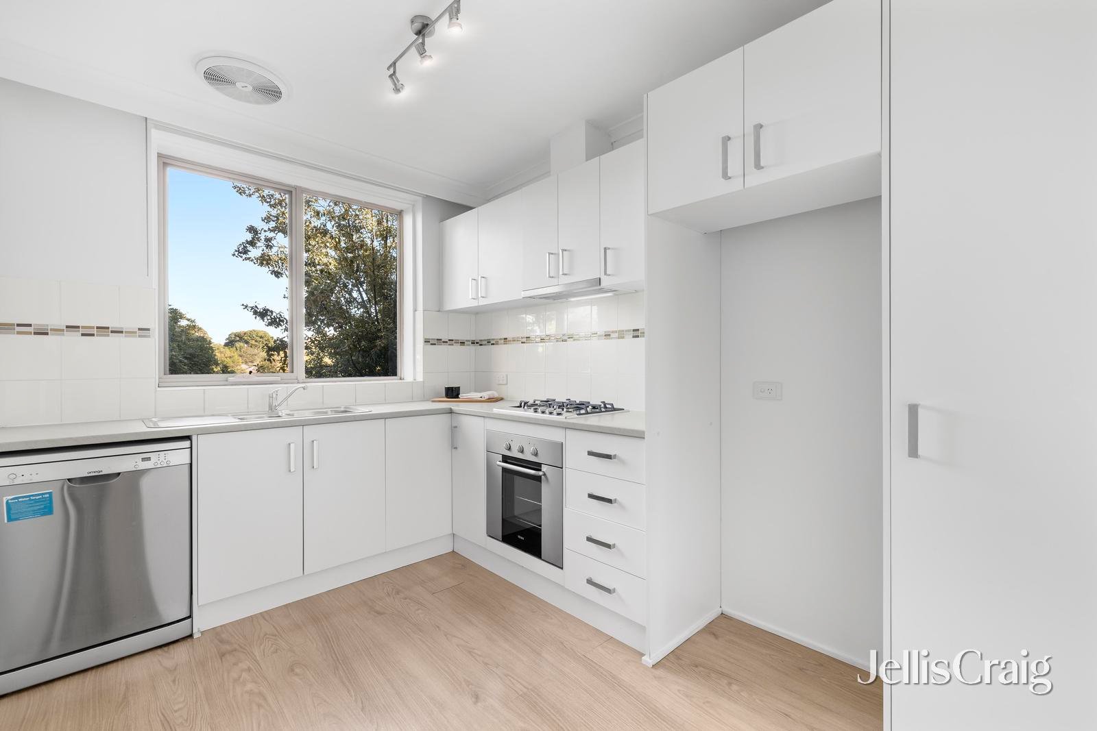 9/8-10 Howard Street, Box&nbsp;Hill image 5