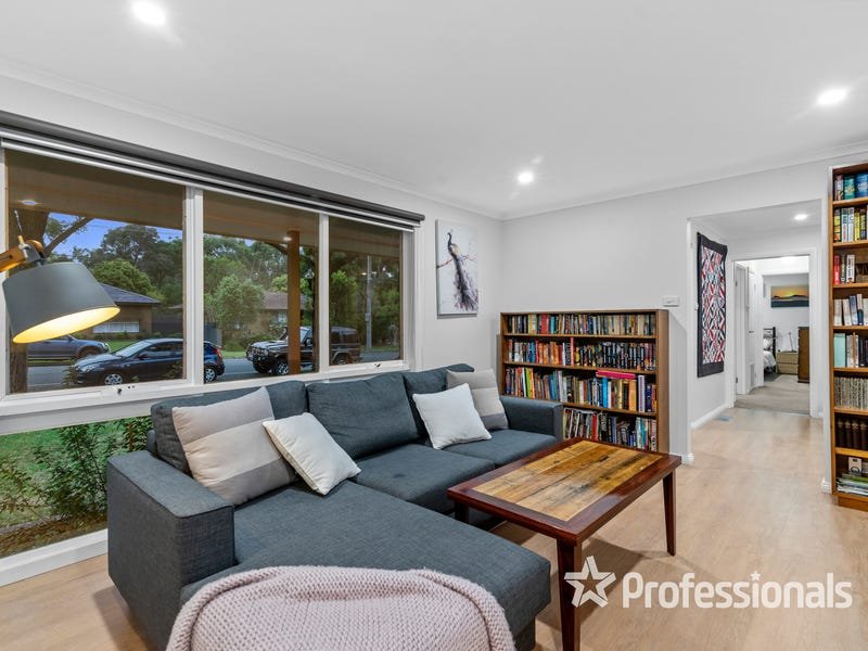 98 Allambanan Drive, Bayswater North image 3