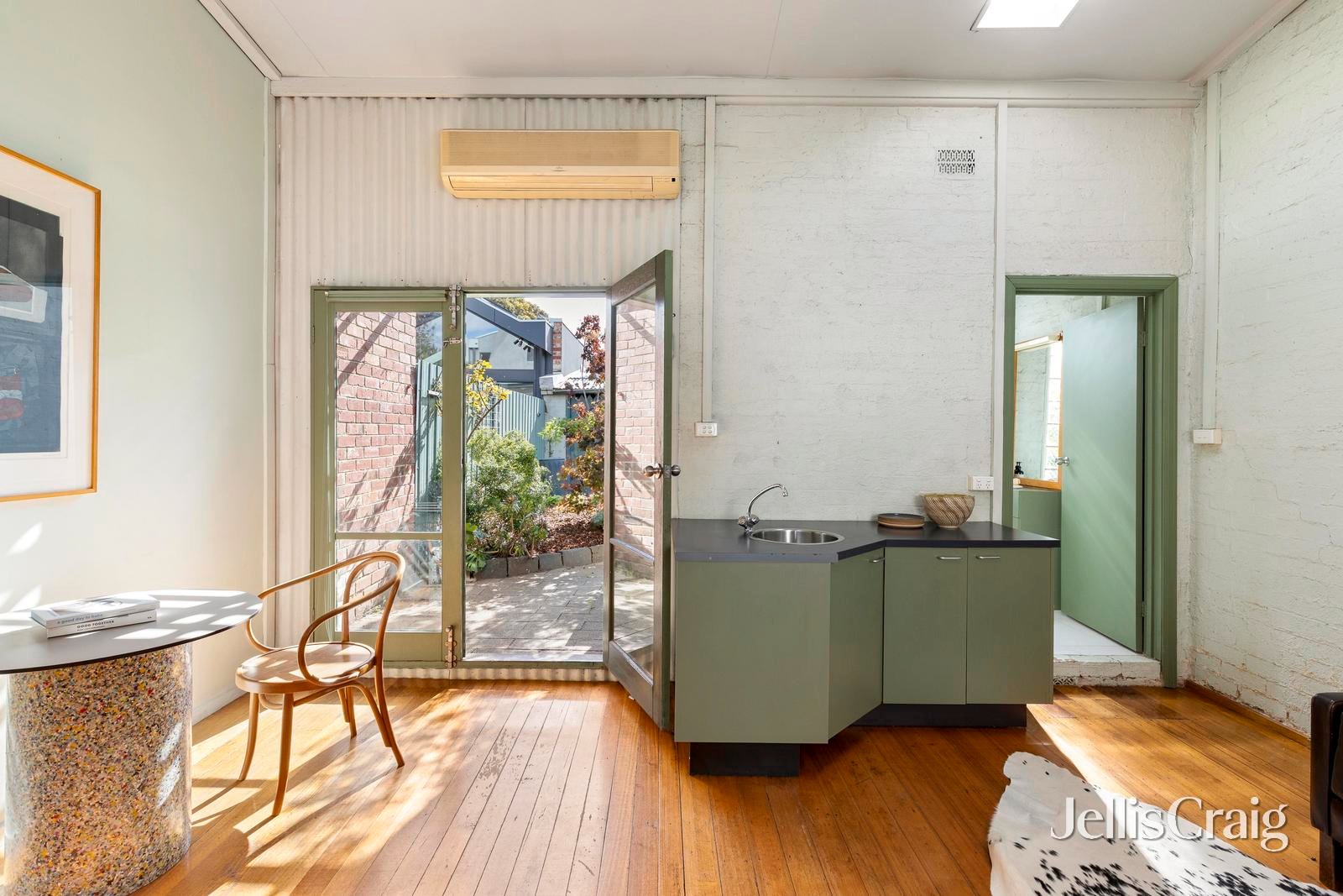 98 Amess Street, Carlton North image 15
