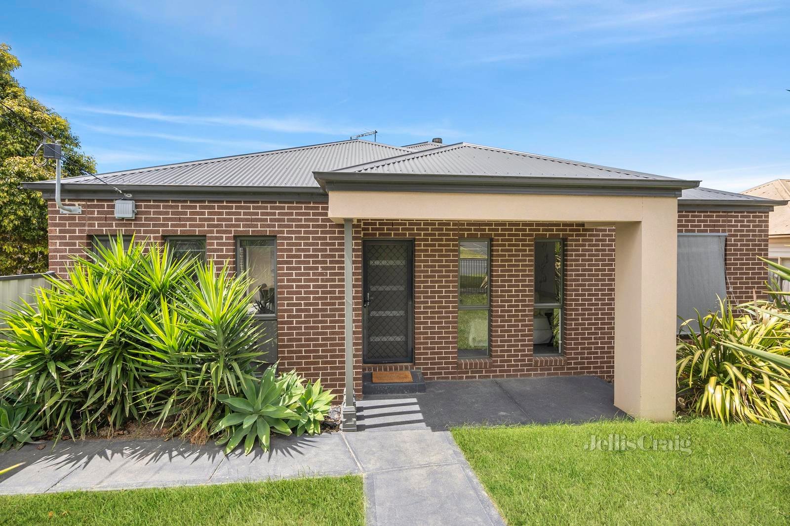 98 Anakie Road, Bell Park image 1