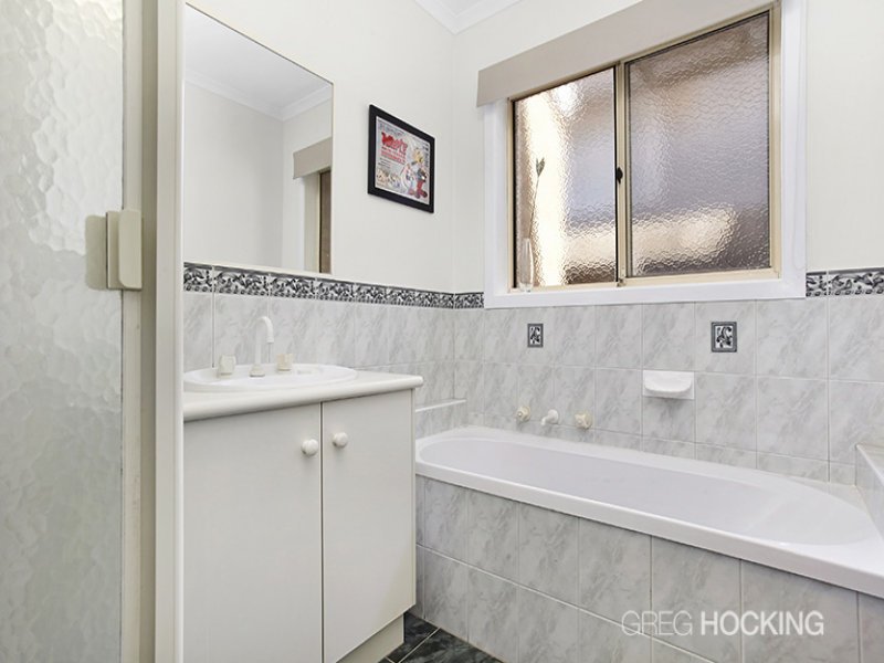 98 Anderson Street, Newport image 9