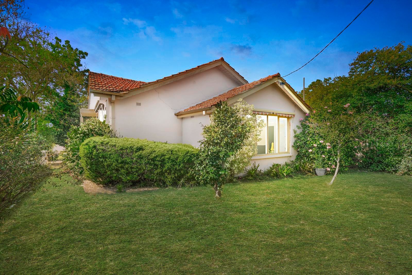 Property Gallery - Main Image