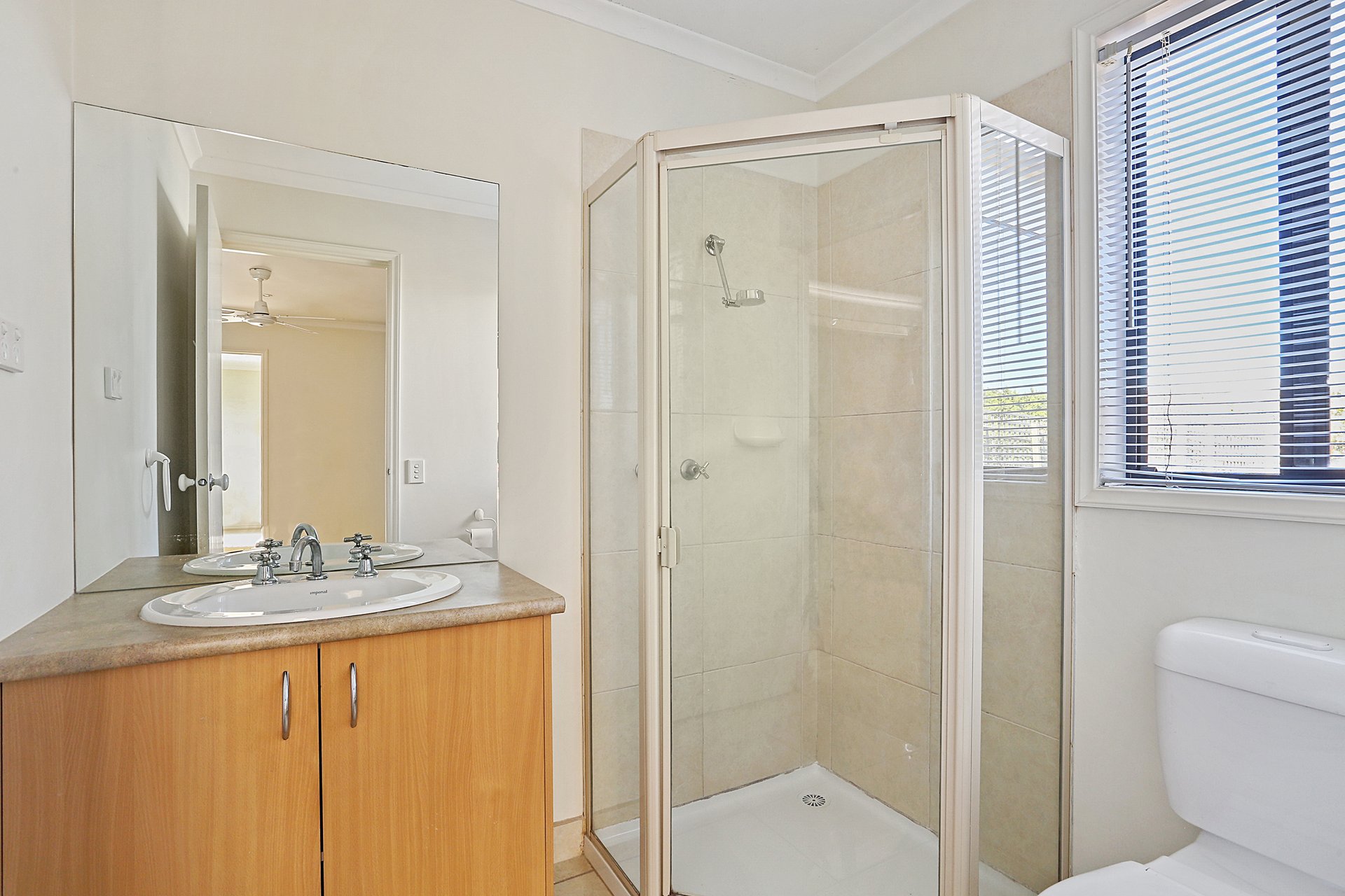 98 Barrands Lane, Drysdale image 8