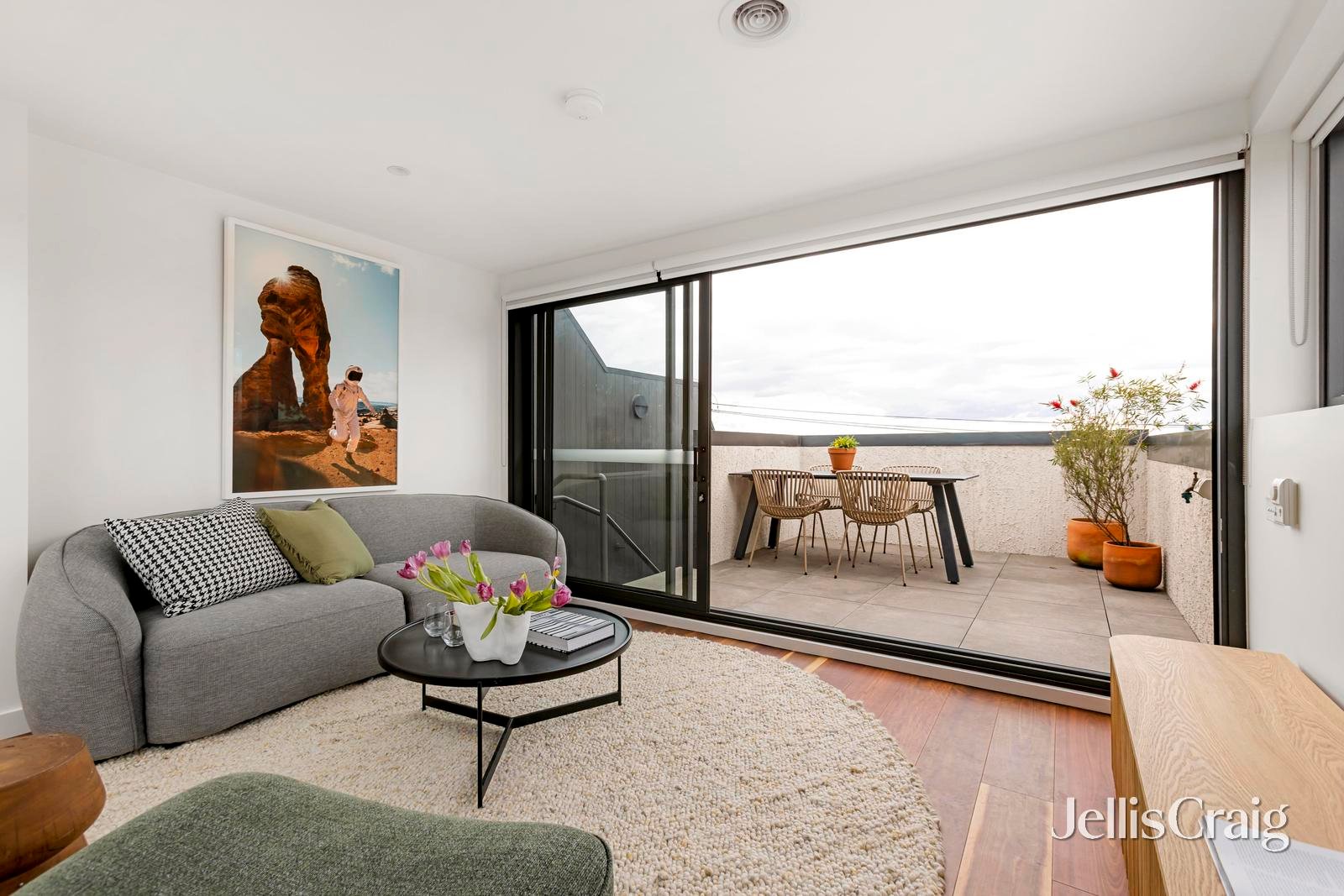 9/8 Barry Street, Brunswick image 15