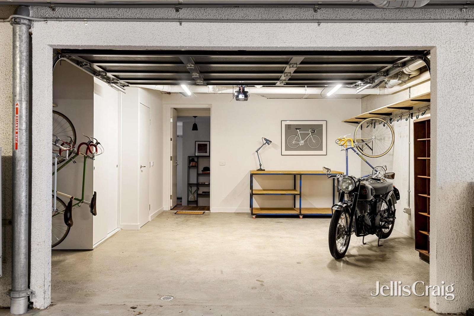 9/8 Barry Street, Brunswick image 17