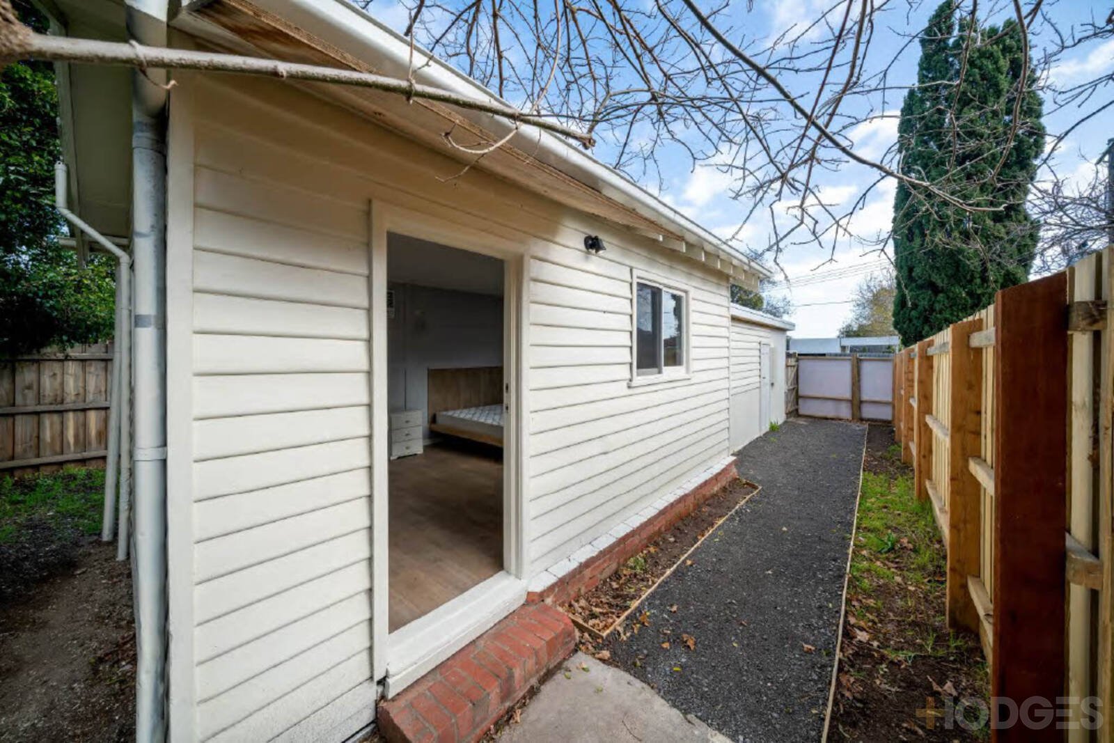 98 Beach Street Frankston