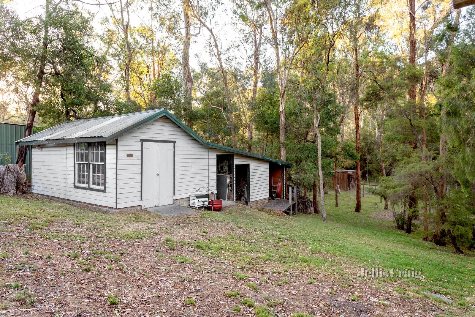 98 Bradleys Lane, North Warrandyte image 8