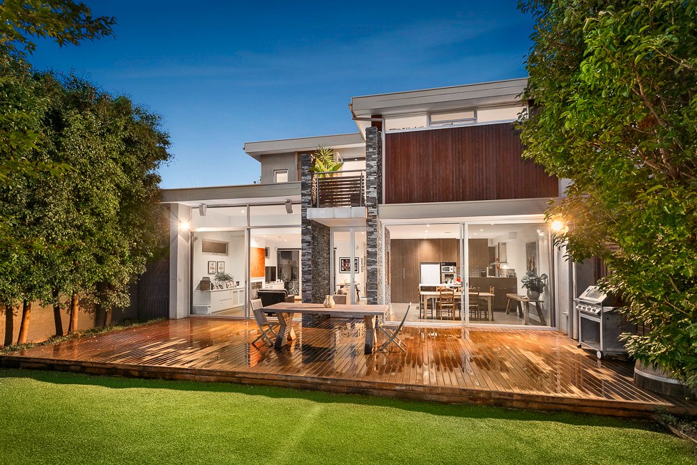 98 Broadway, Elwood image 1