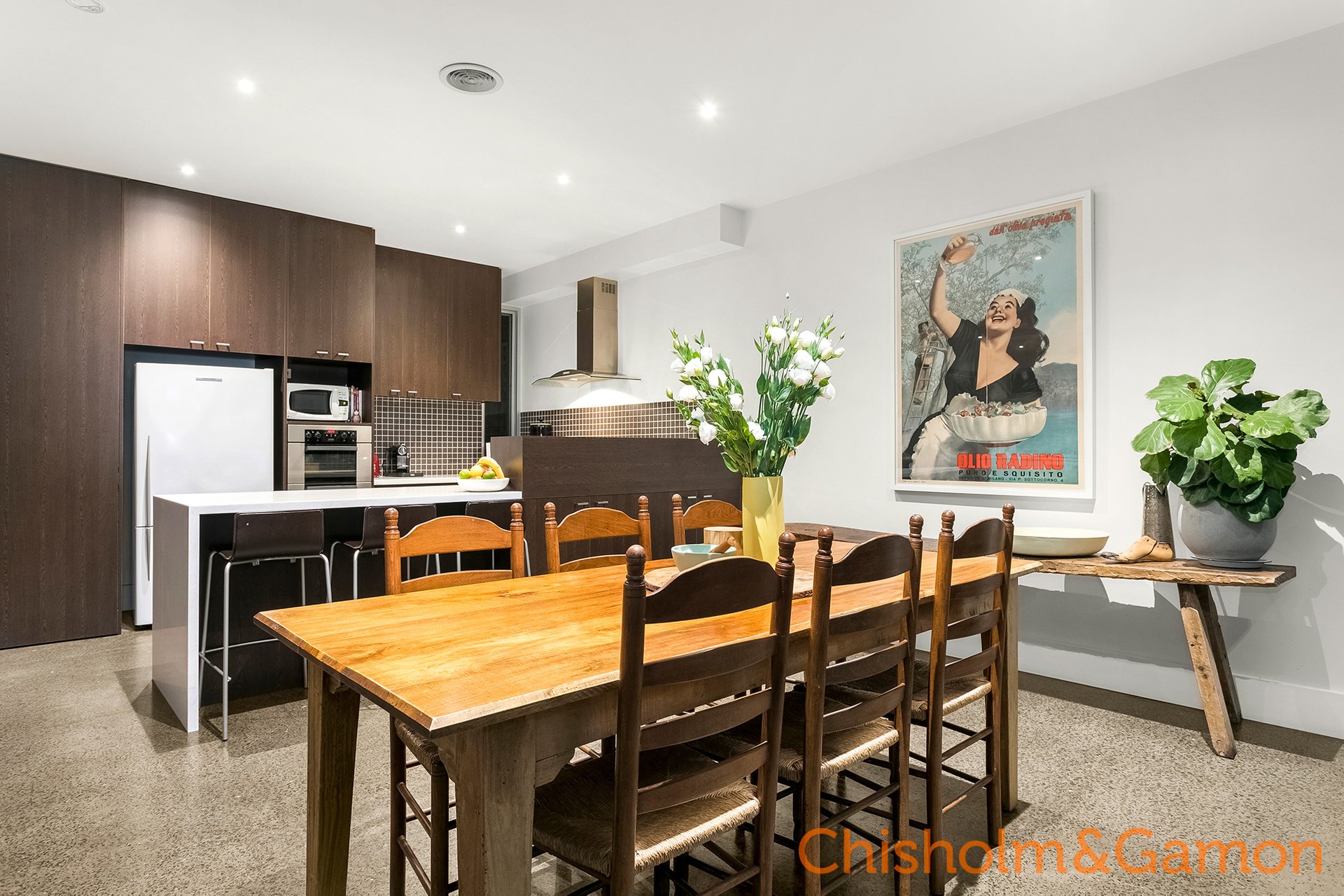98 Broadway, Elwood image 7