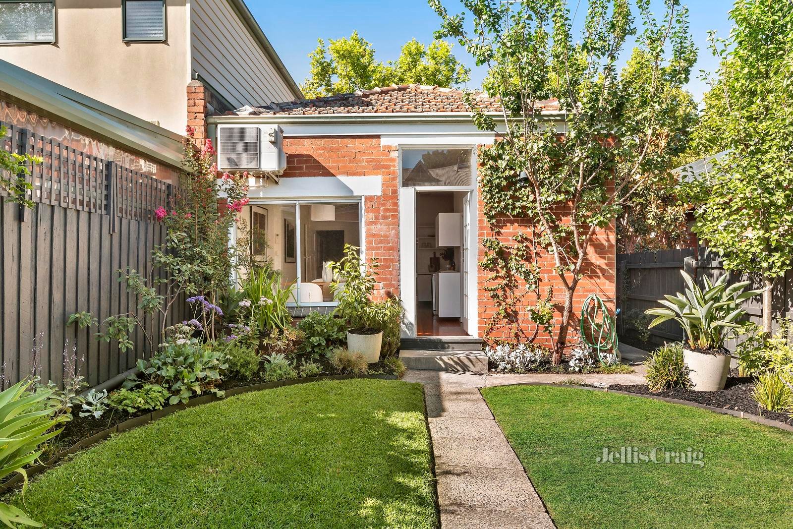 98 Canterbury Street, Flemington image 9