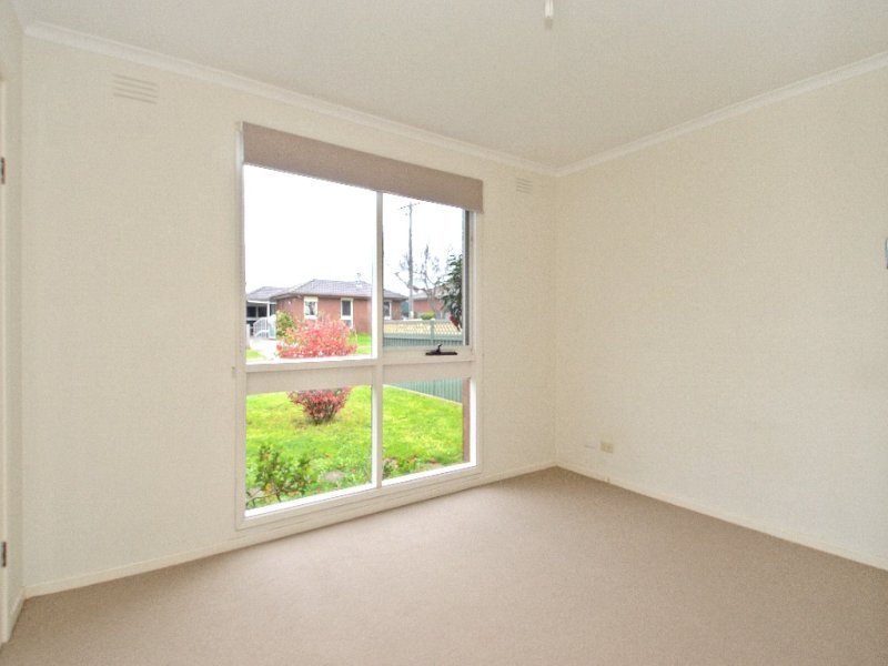 98 Darriwill Street, Bell Post Hill image 3