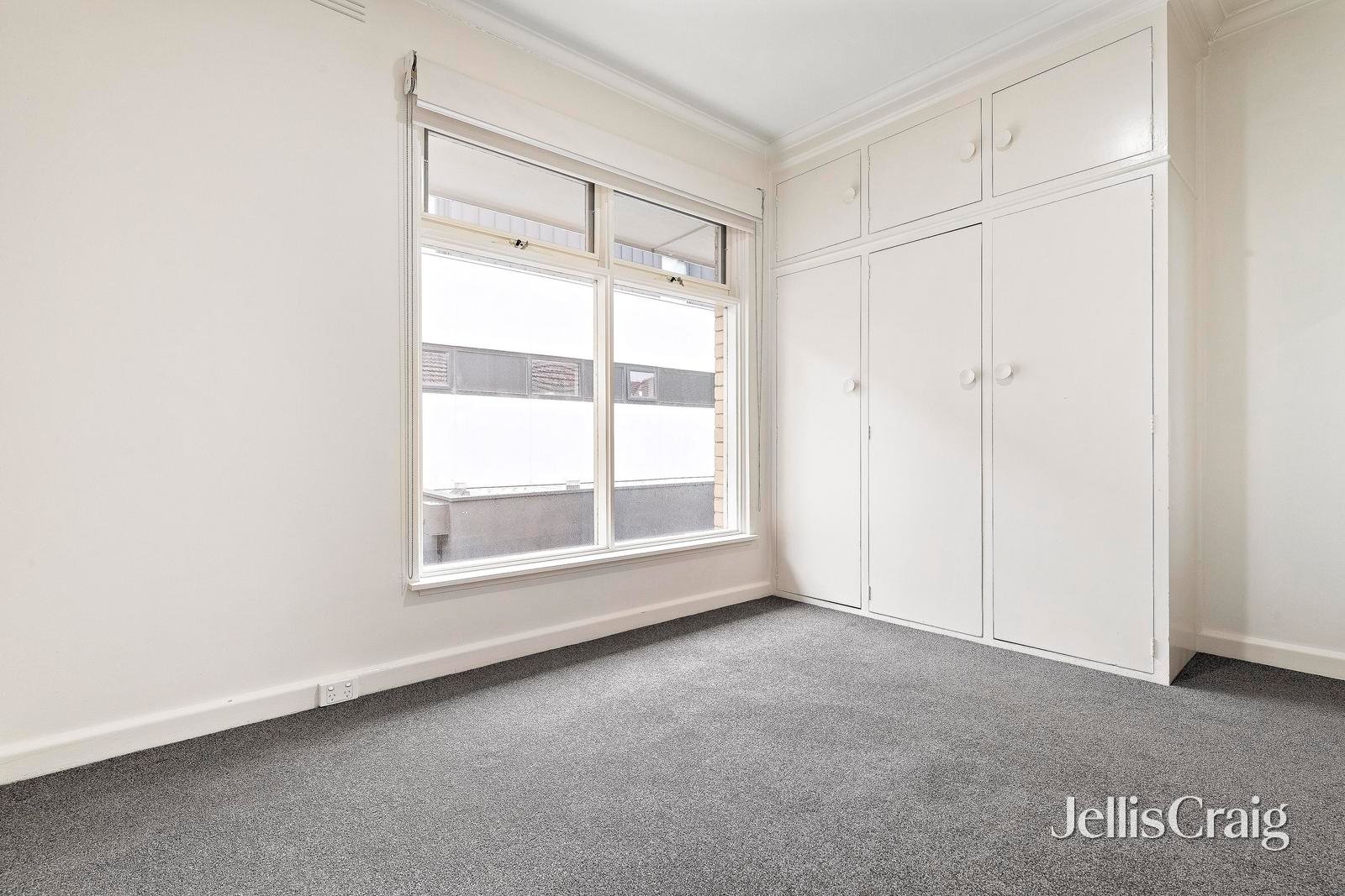 9/8 Docker Street, Elwood image 7