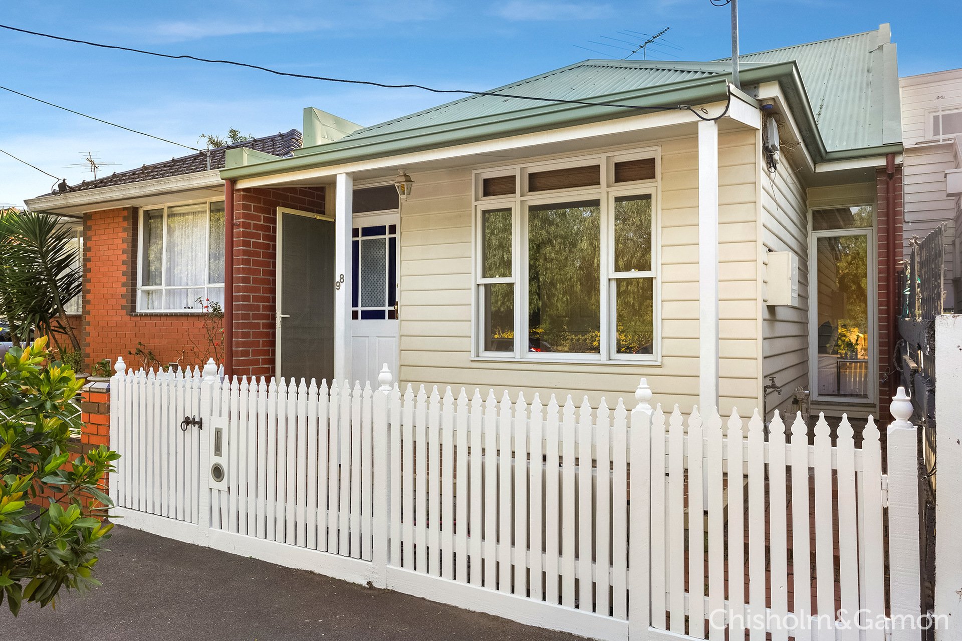 98 Evans Street, Port Melbourne image 1