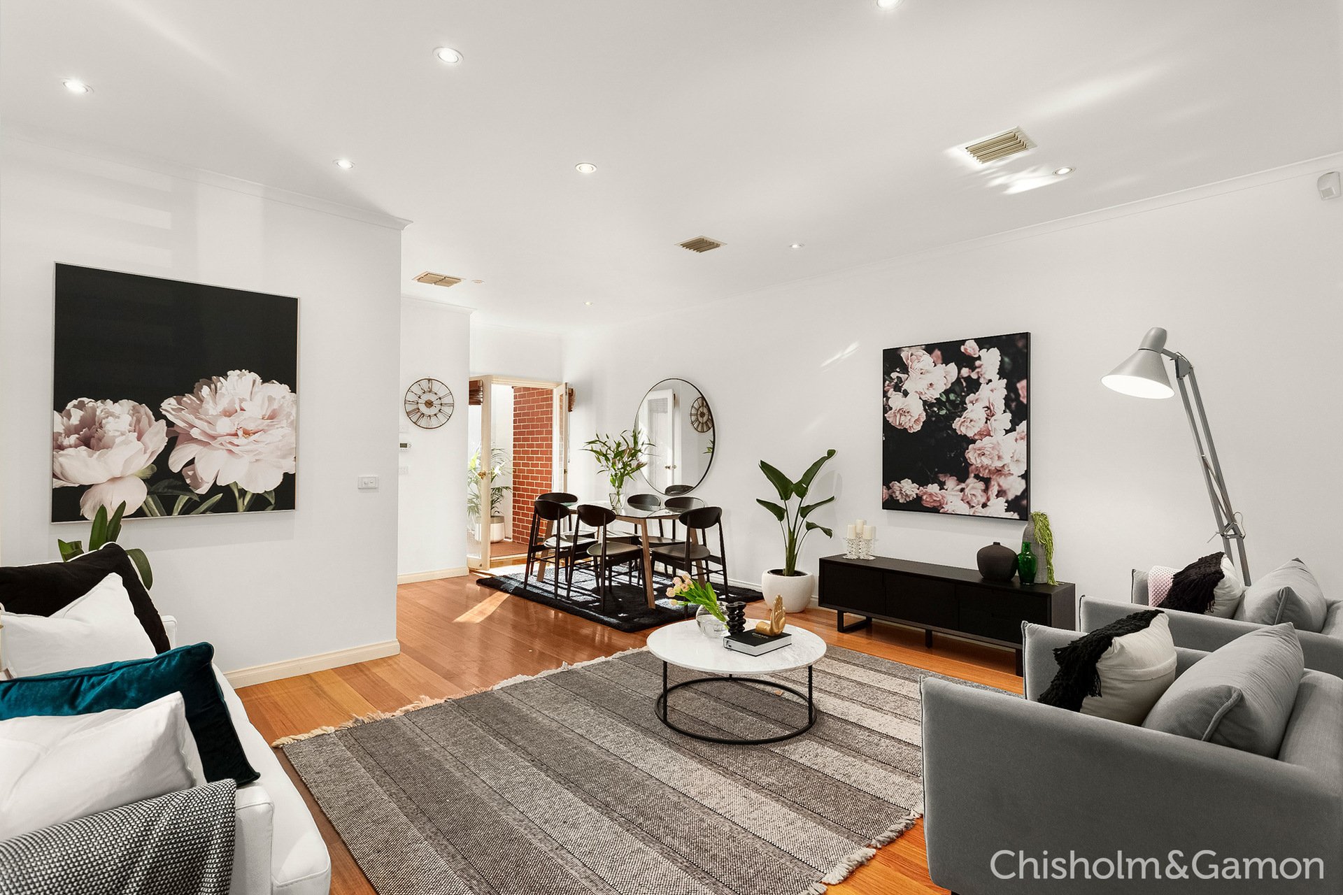 98 Evans Street, Port Melbourne image 2