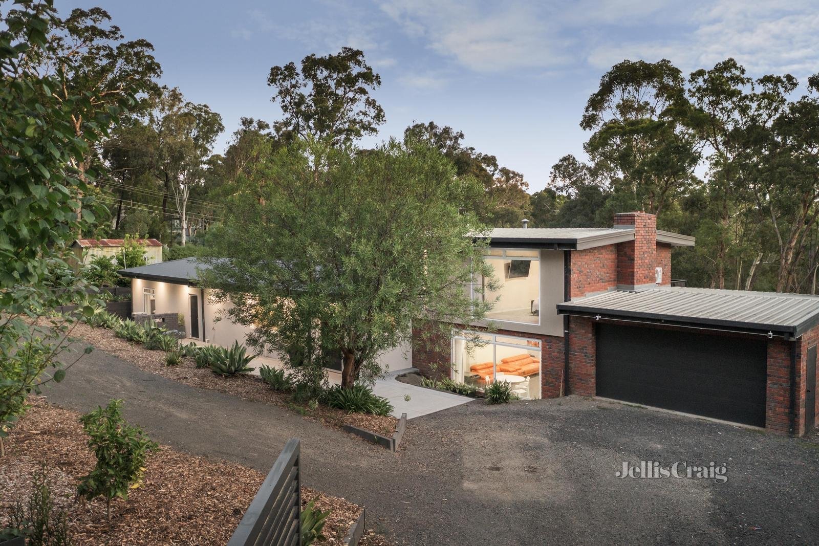 98 Lavender Park Road, Eltham image 2