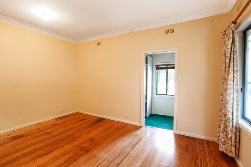 Property Gallery Thumbnail 6