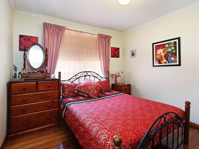 98 Vermont Avenue, Corio image 4