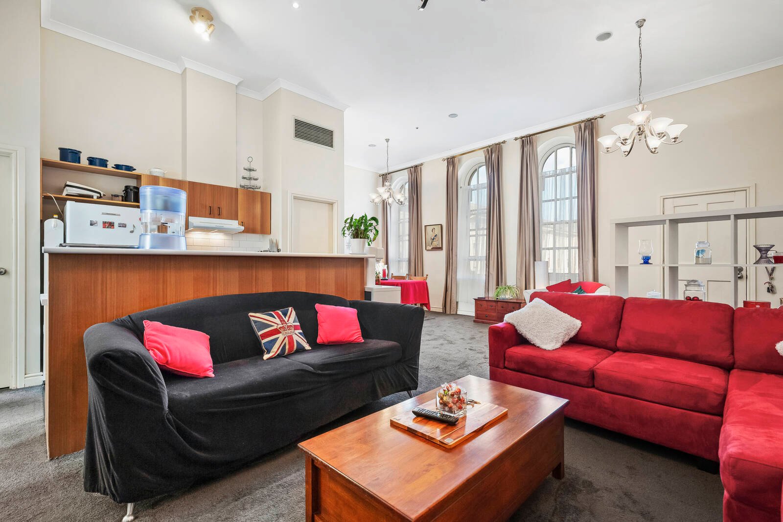 Property Gallery Thumbnail 3