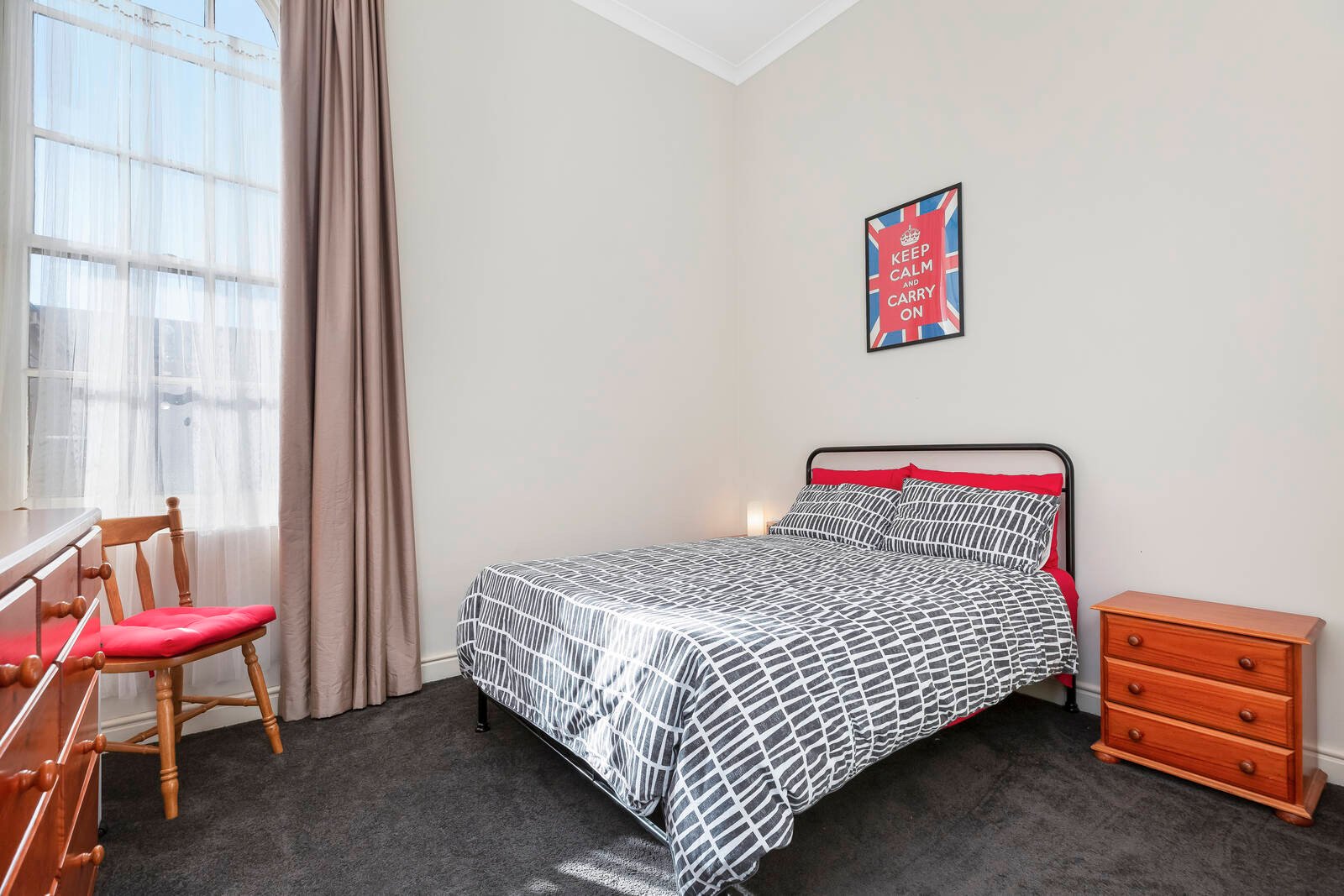 Property Gallery Thumbnail 5
