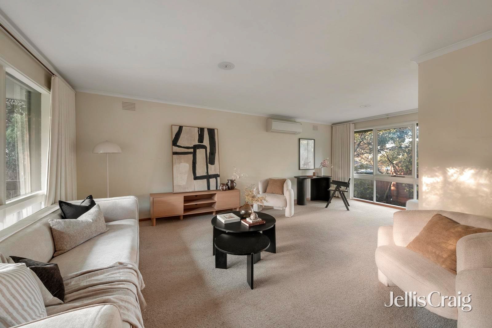 98 Winston Road, Viewbank image 3