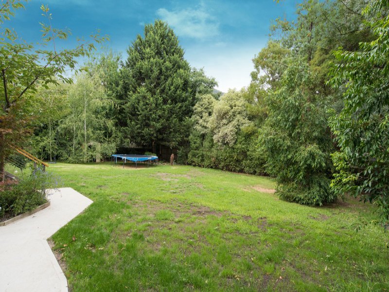 980 Mt Dandenong Tourist Road, Montrose image 16