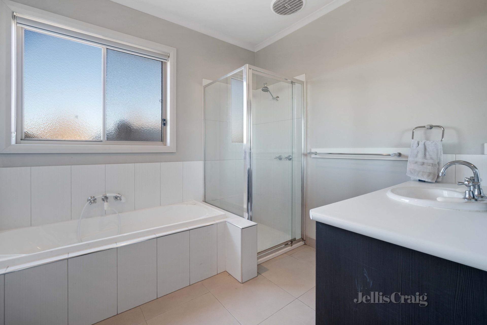 9/801 Ripon Street South, Redan image 7