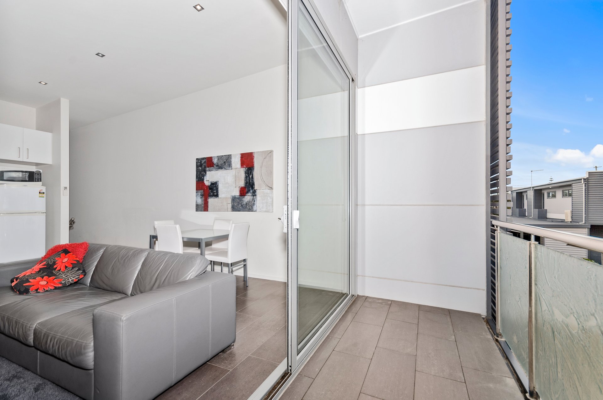 Property Gallery Thumbnail 5