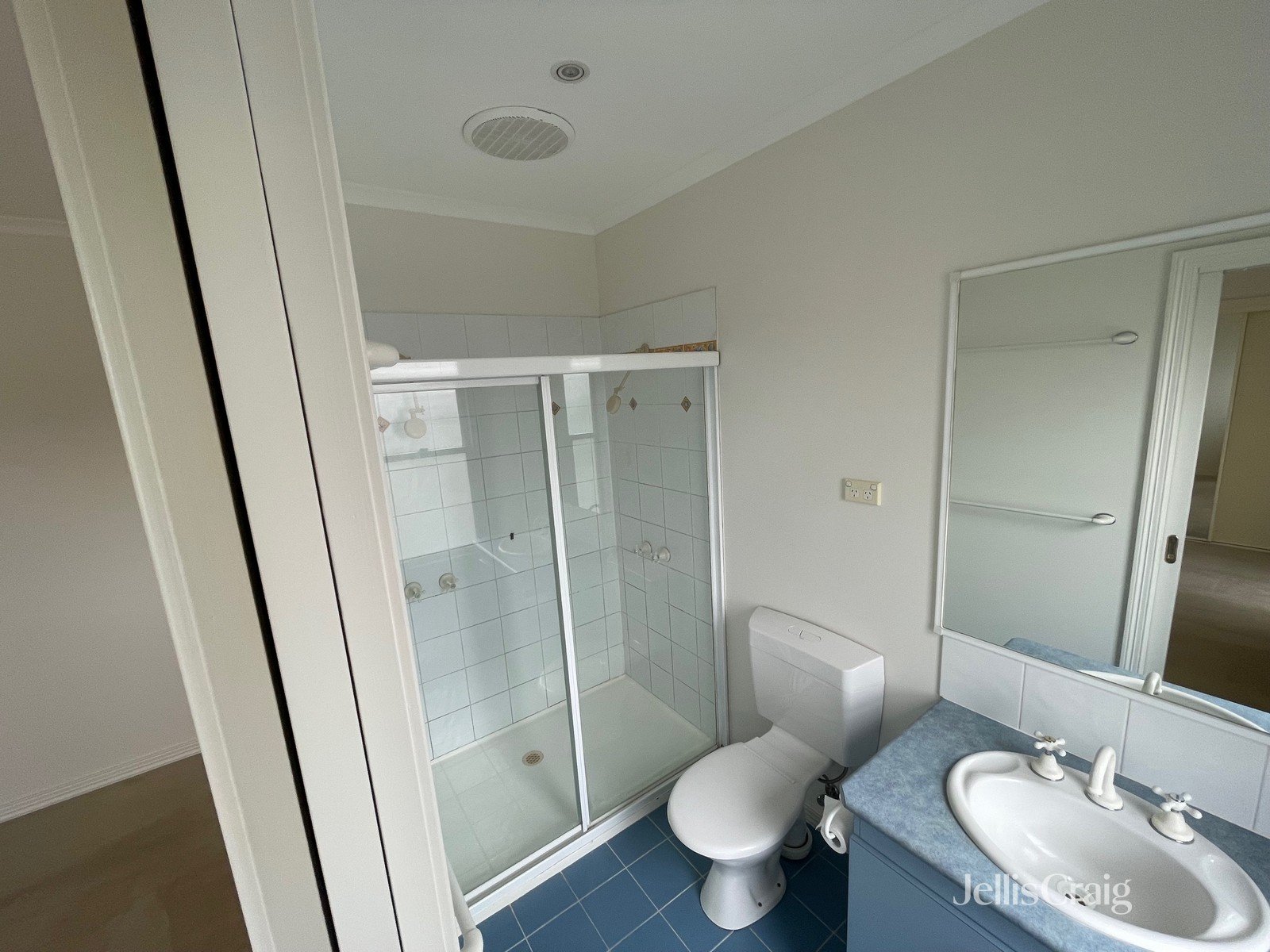 98A Mitchell Street, Northcote image 5