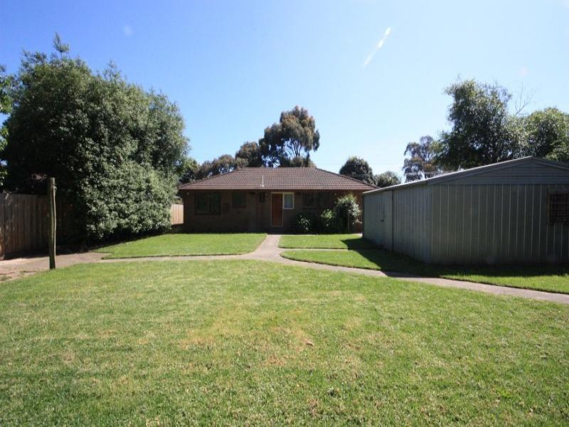 99 Allambanan Drive, Bayswater North image 6