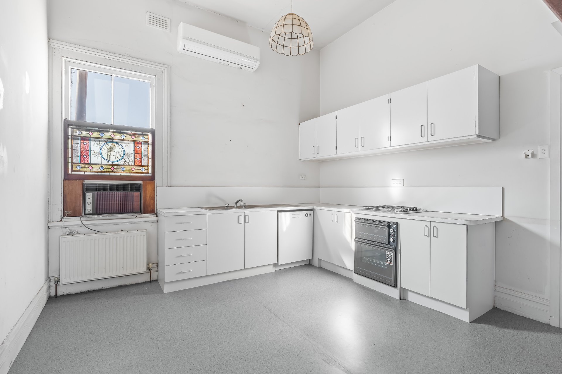 99 Beaconsfield Parade, Albert Park image 3