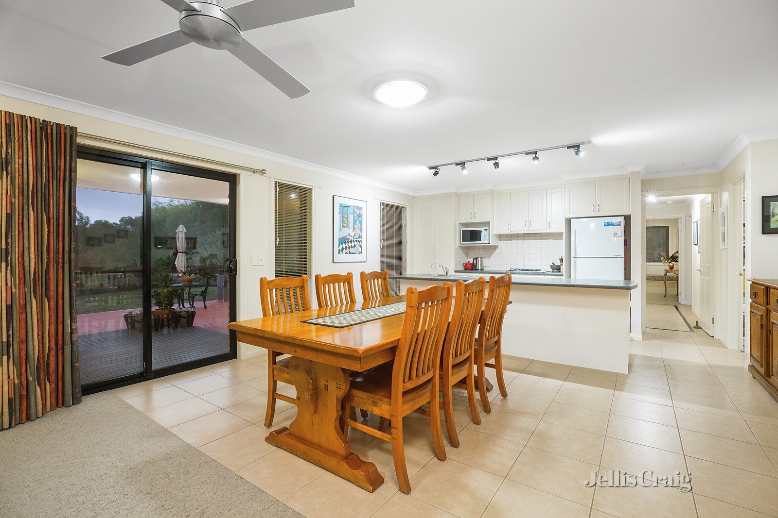 99 Bells Road, Smythes Creek image 5