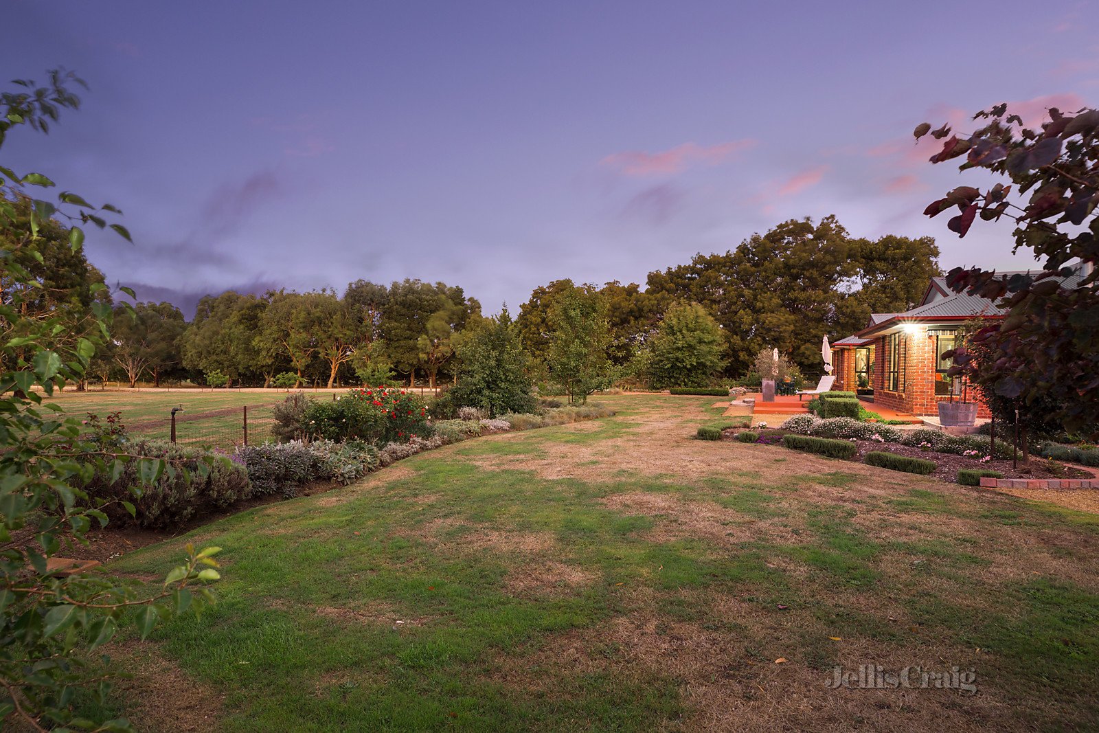 99 Bells Road, Smythes Creek image 20