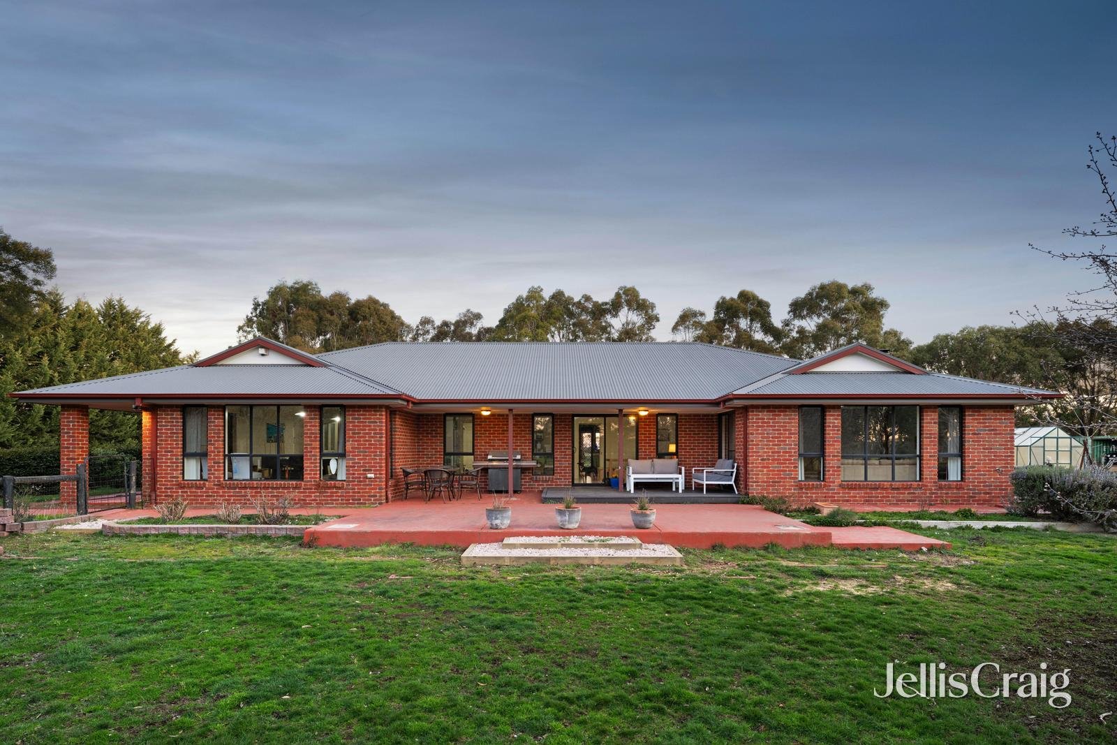 99 Bells Road, Smythes Creek image 24