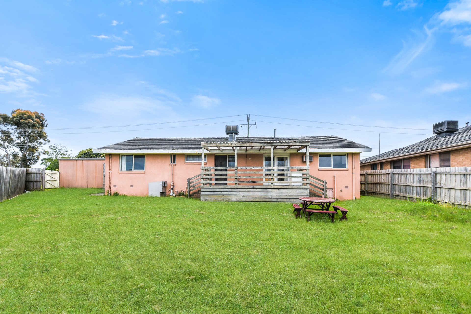 99 Brandon Park Drive, Wheelers&nbsp;Hill image 6