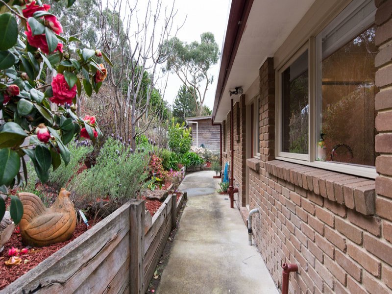 99 Charles Road, Lilydale image 18