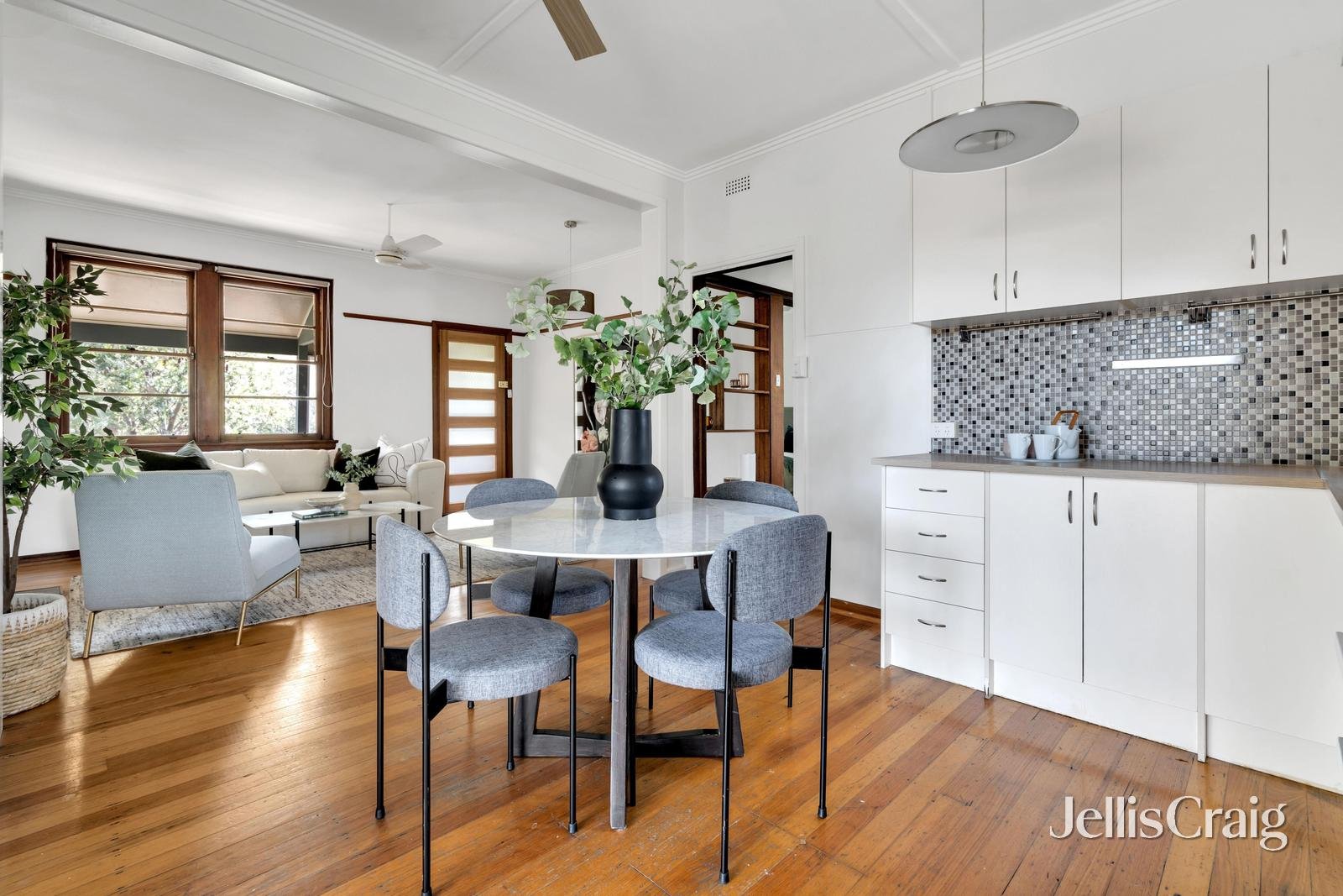 99 Connolly Avenue, Coburg image 5