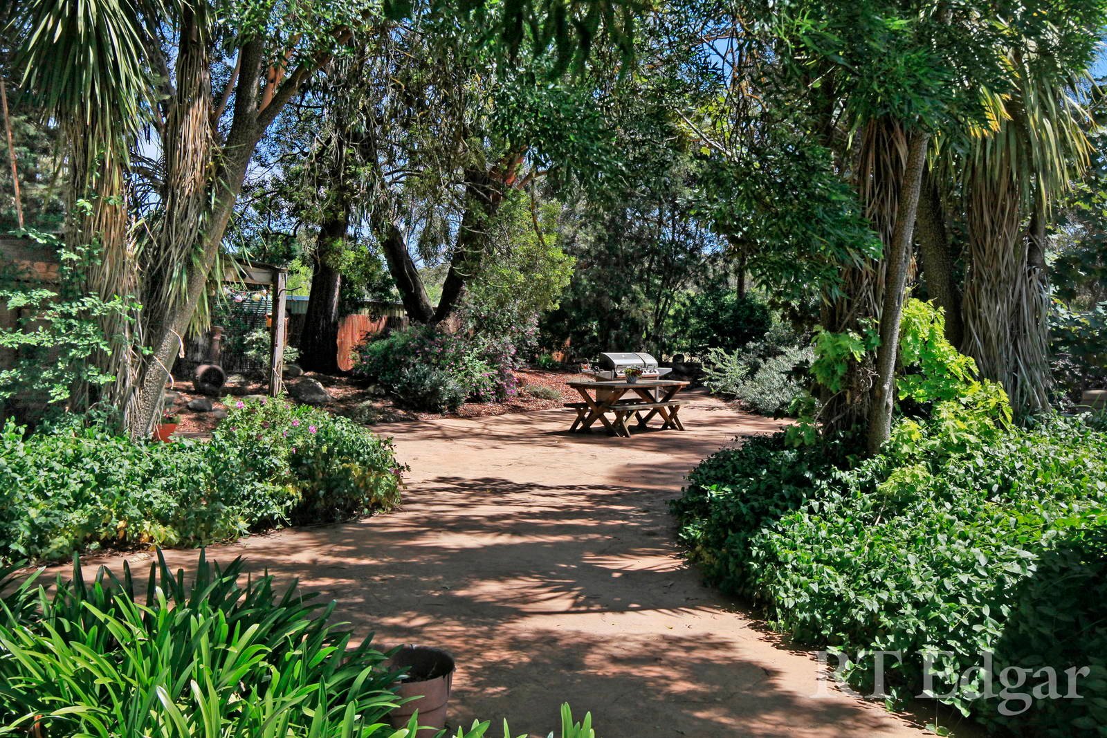 Property Gallery Thumbnail 14