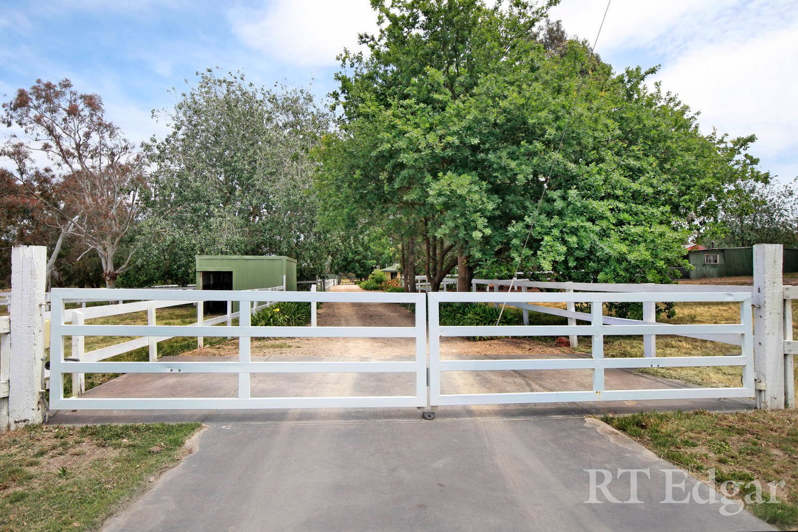 Property Gallery Thumbnail 15
