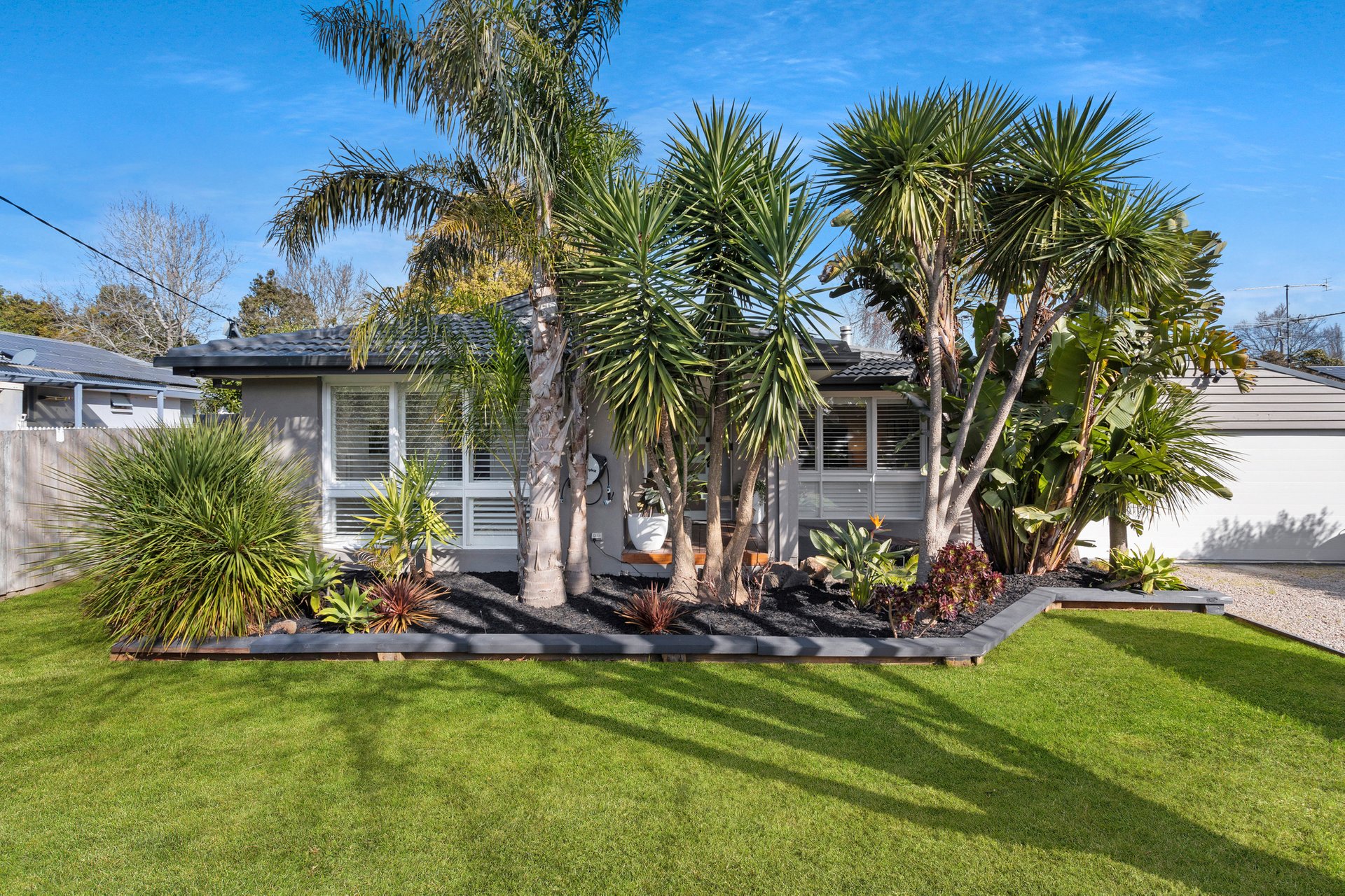 99 Eramosa Road West