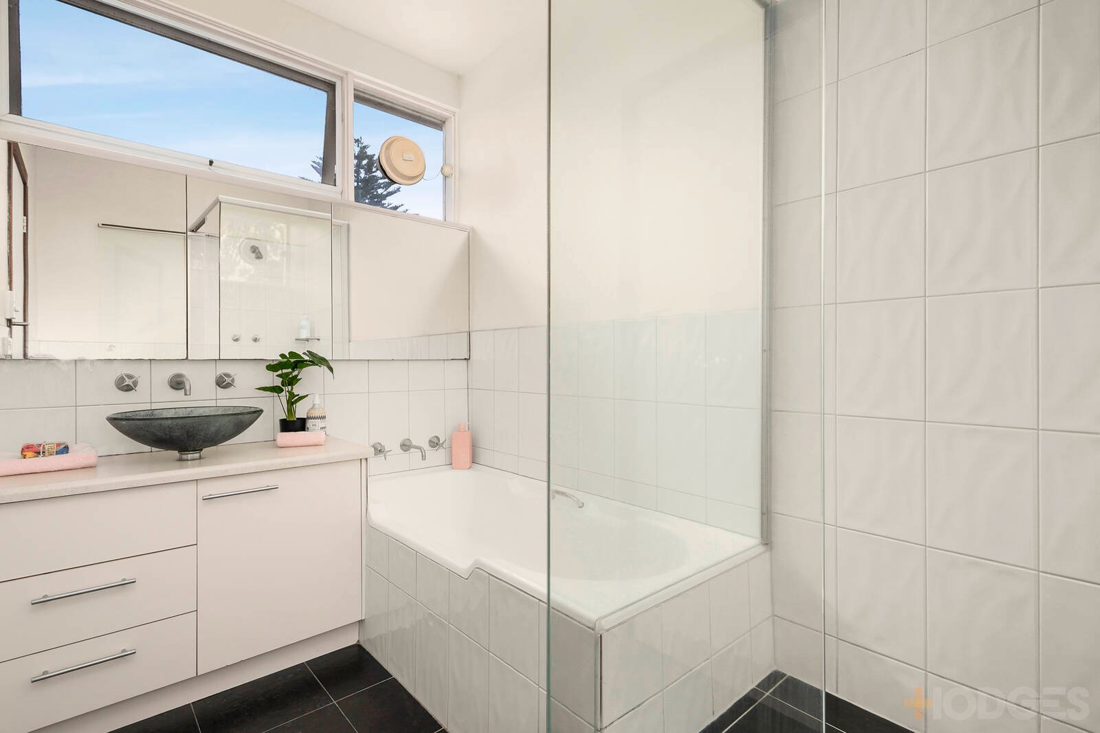 9 / 9 Marriott Street Caulfield