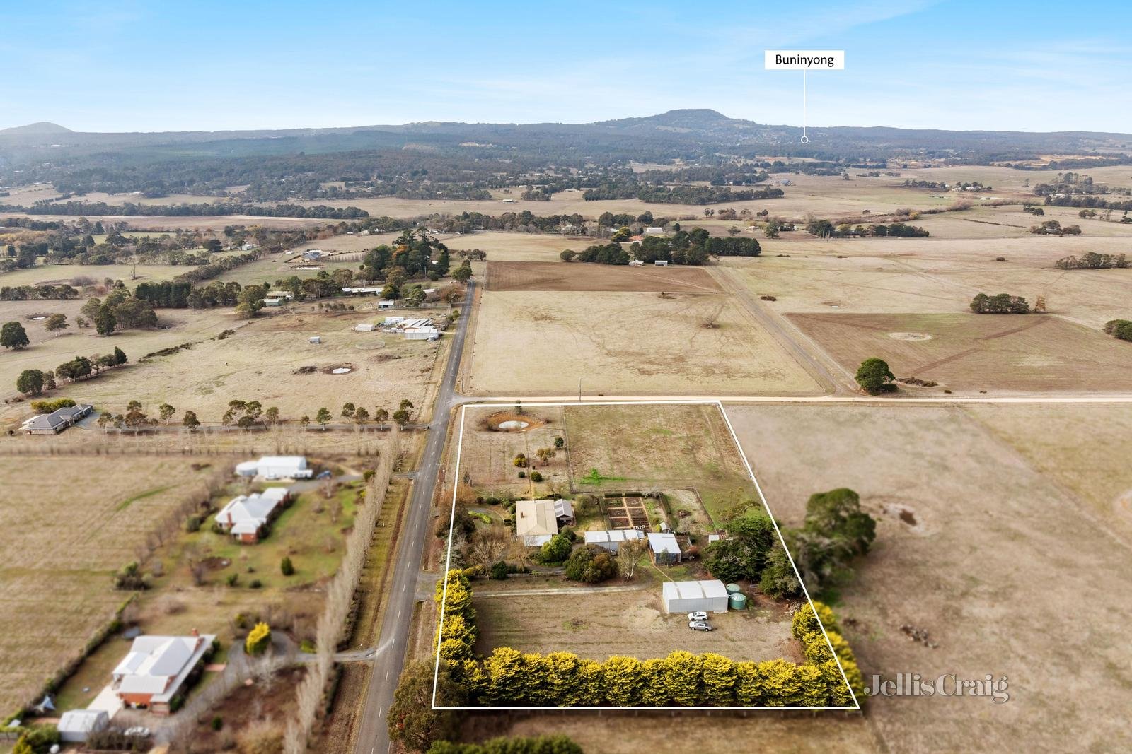 99 School Lane, Cambrian Hill image 2