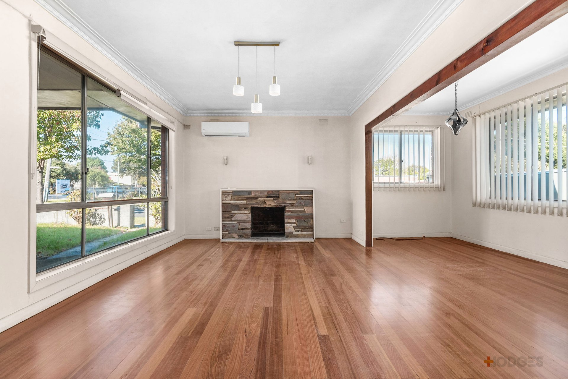 99 Warren Road Parkdale