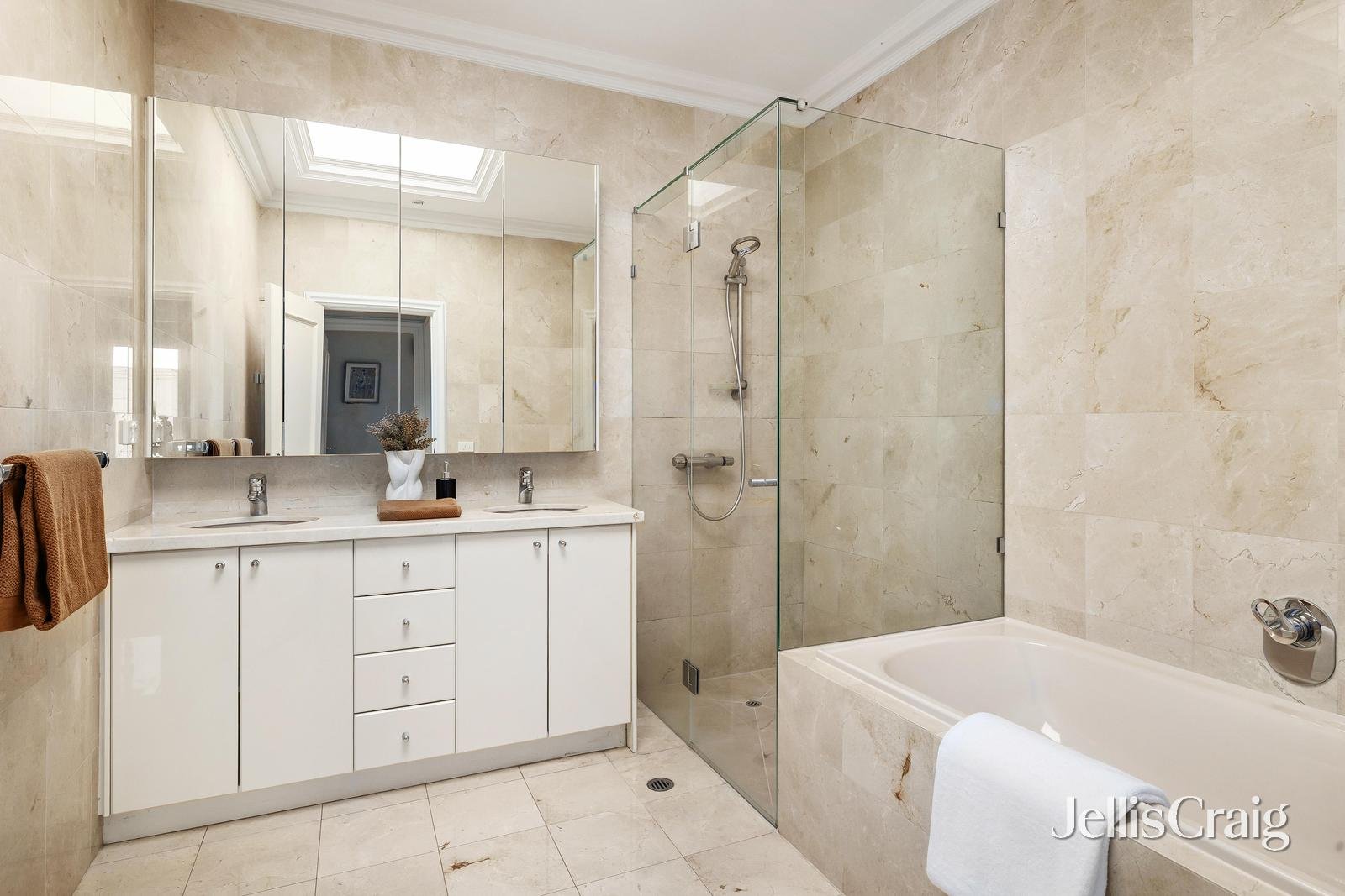 99 Williams Road, Prahran image 15