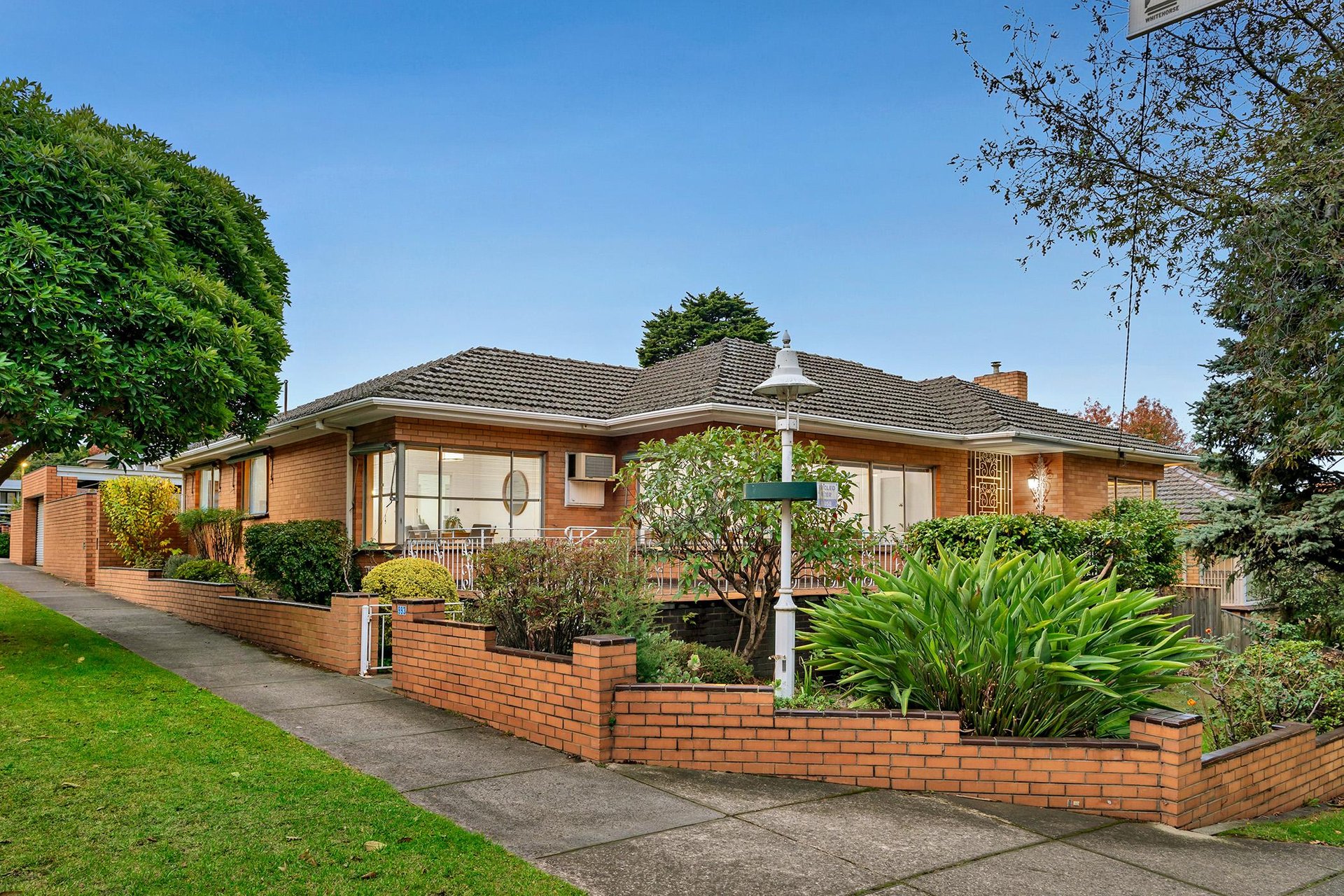 993 Riversdale Road, Surrey Hills image 1