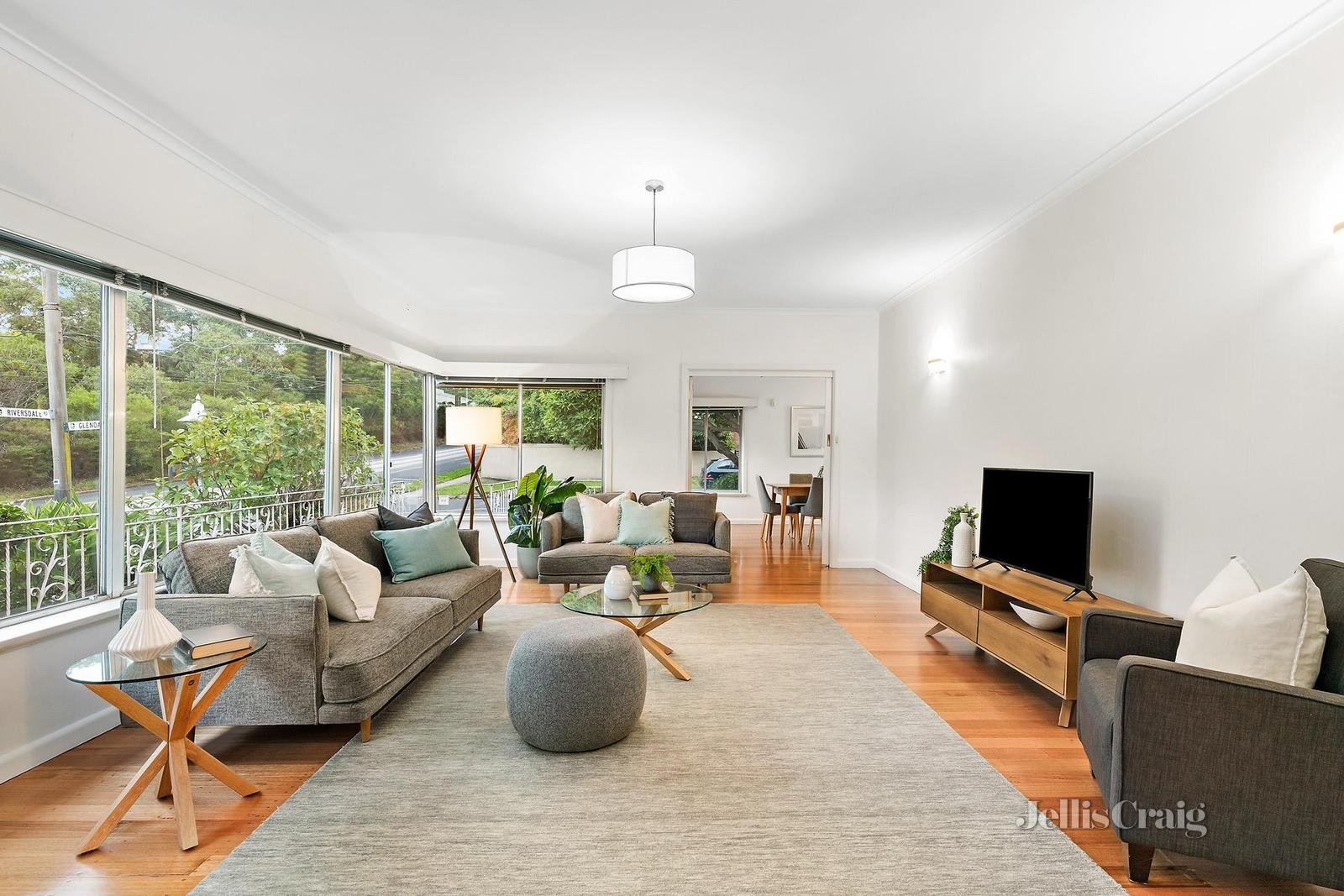 993 Riversdale Road, Surrey Hills image 3