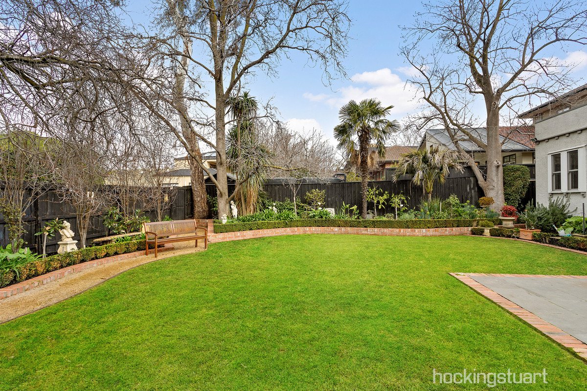 996 Burke Road, Balwyn image 12
