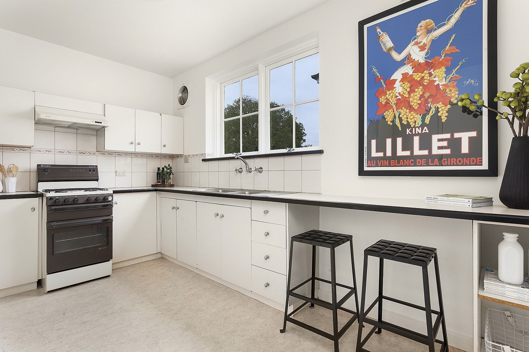 Property Gallery Thumbnail 2